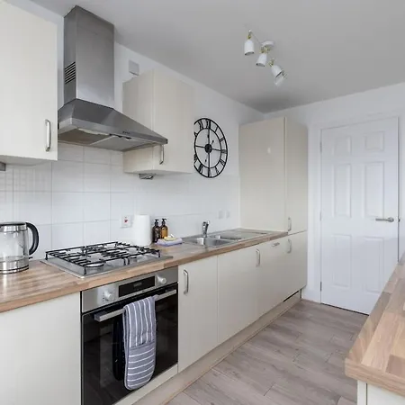 The Britannia Abode Apartment *