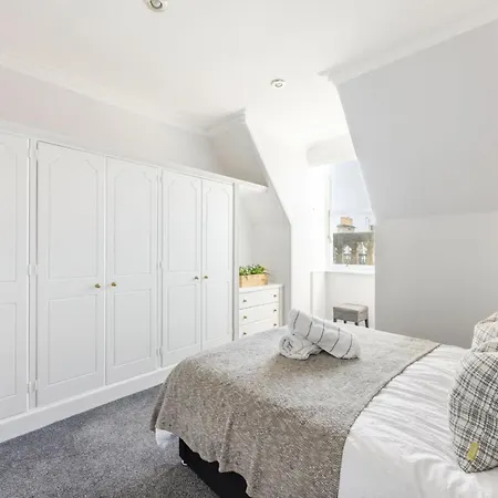 Bnbnova - 2br - West End - Near Castle * Edinburgh