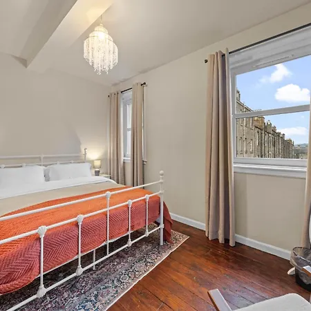 Apartment Dewar 3 Bedroom - *