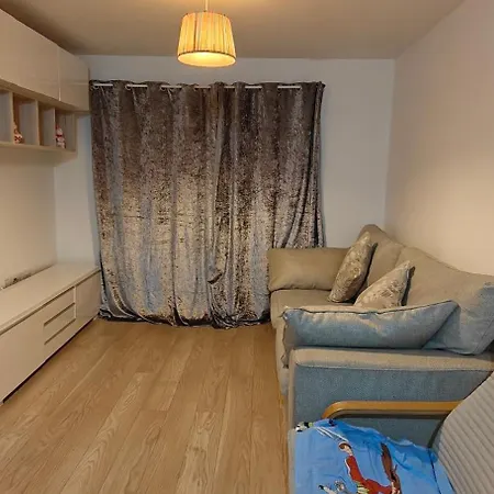 Anna Flat-family Near Royal Infirmary Free Parking 아파트