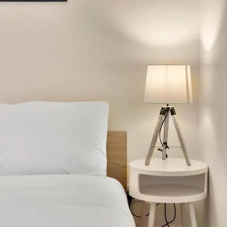 Great Location Centre Apartment Edinburgh
