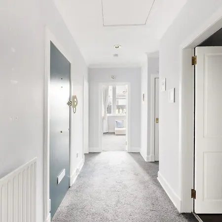 Bnbnova - 2br - West End - Near Castle * 爱丁堡