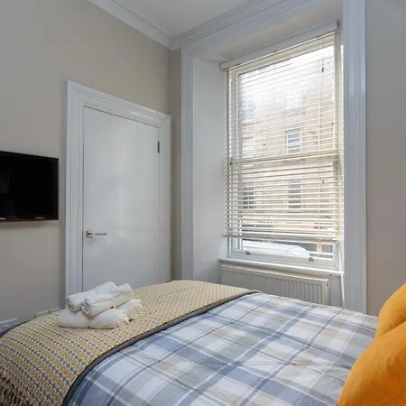 Apartment Old Town Modern Retreat - Near The Castle Edinburgh