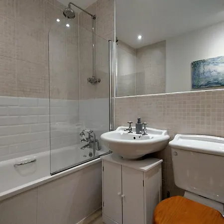 Amazing - Avondale By Stockbridge * Edinburgh