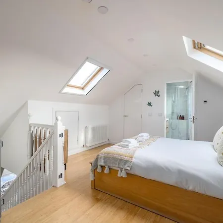 Barnton Grove Getaway Apartment