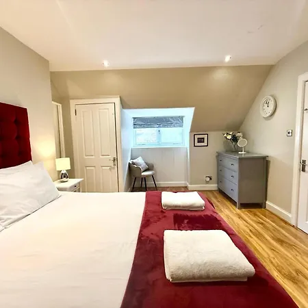 Historic Mews House 2br In Centre Lejlighed Edinburgh