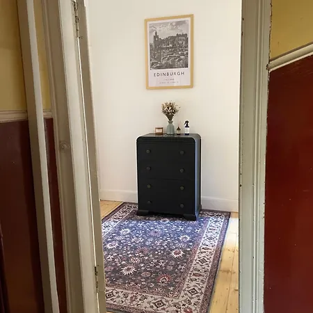 Charming Flat * Edinburgh