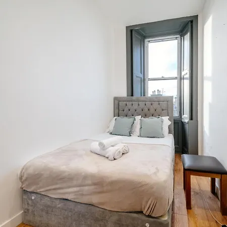 Duplex Penthouse - 10 Guests 7 Beds 15' Centre エディンバラ