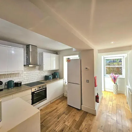 아파트 Stellar - 2 & 3 Bedroom *