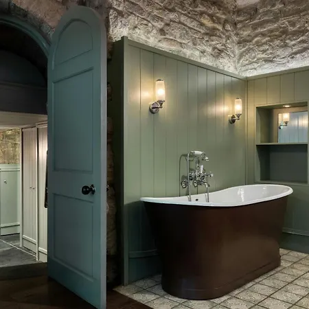 Old Town Chambers, Autograph Collection Aparthotel 5*