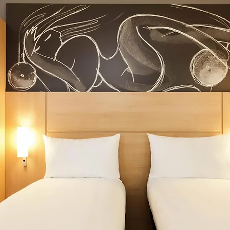 Ibis Centre South Bridge - Royal Mile Эдинбург