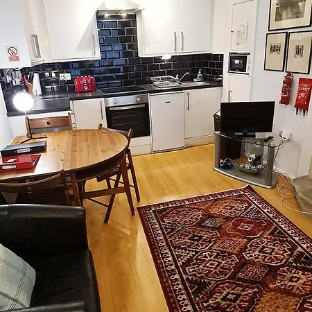 The Portsburgh Square *