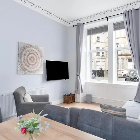 Modern Sleeps 6 Lägenhet *