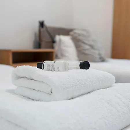 Modern Sleeps 6 Lägenhet