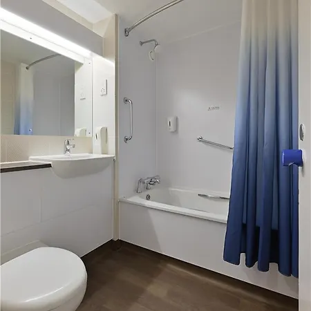Travelodge Dreghorn Hotel