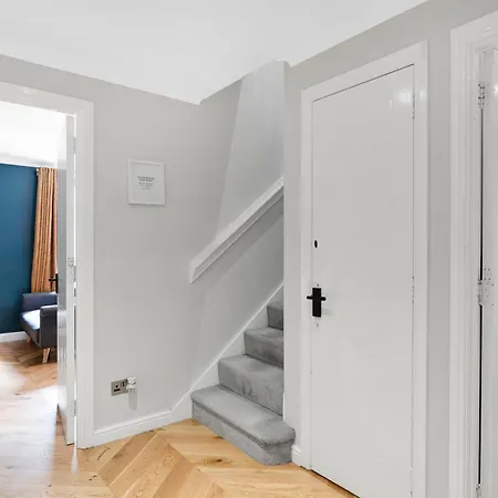Appartamento Spacious 4br Centre W/ Free Parking