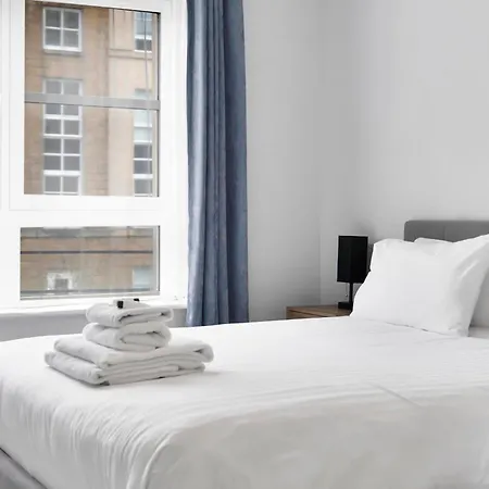 Spacious 4br Centre W/ Free Parking * Edimburgo