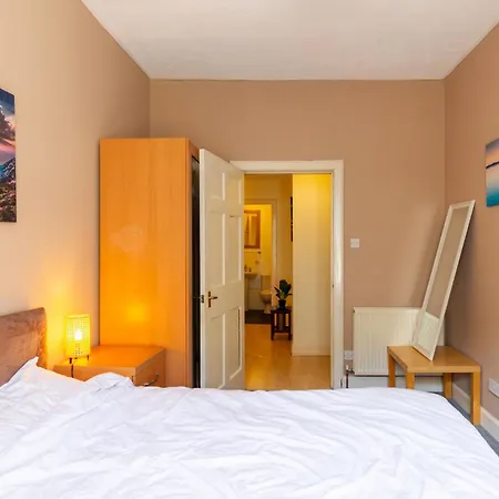 Charming 2bd Flat 10 Minutes To Castle