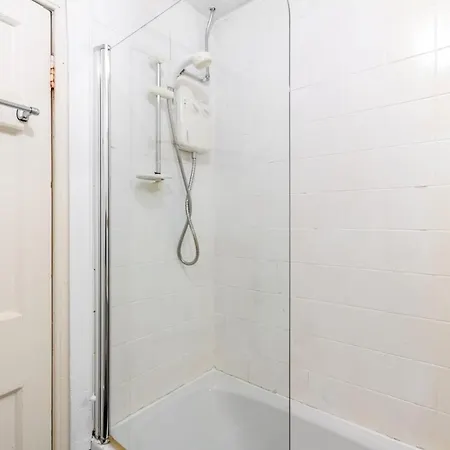 Apartamento Charming 2bd Flat 10 Minutes To Castle *