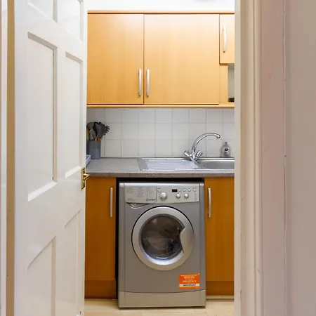 Apartamento Charming 2bd Flat 10 Minutes To Castle *