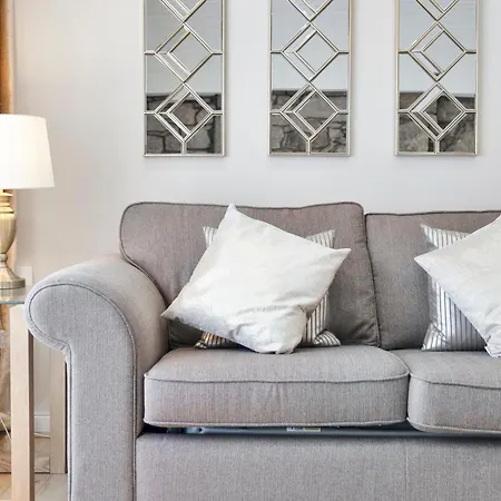Rose Street Flat *
