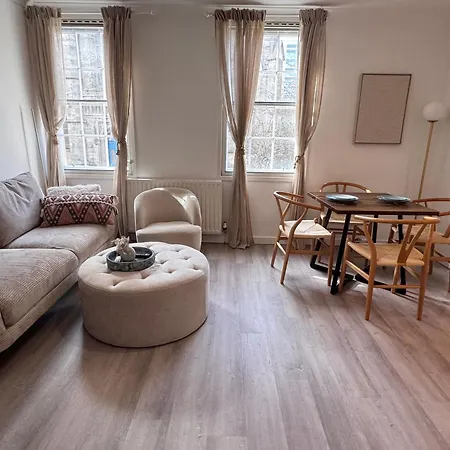 Nicolson Street Two Bedrooms Apartment