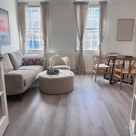 Nicolson Street Two Bedrooms アパート *