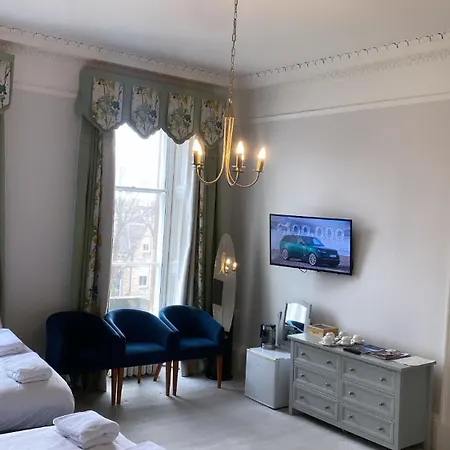 West Coates Mansion Отель 4*