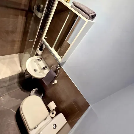 Stylish Flat In Historic Centre * 爱丁堡