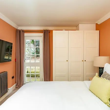 Dragon Luxury At Rutland Square Apartment Edinburgh