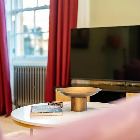 Apartment Dragon Luxury At Rutland Square *