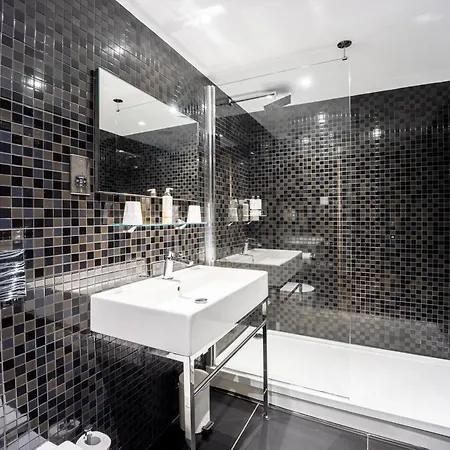 Grassmarket 4*