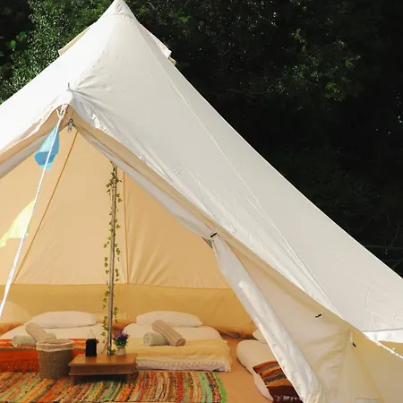 Festival Glamping At The Drum - Glamping Village Luxury tent