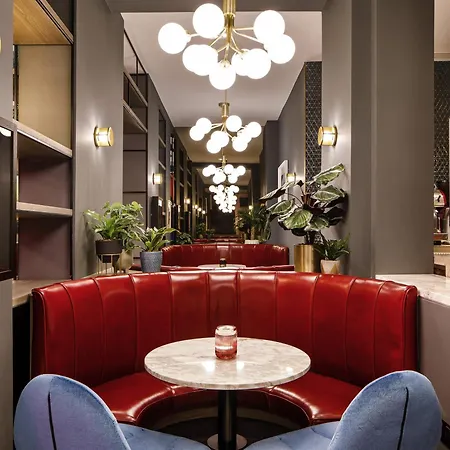 Hotel Ibis Styles St Andrew Square 3*