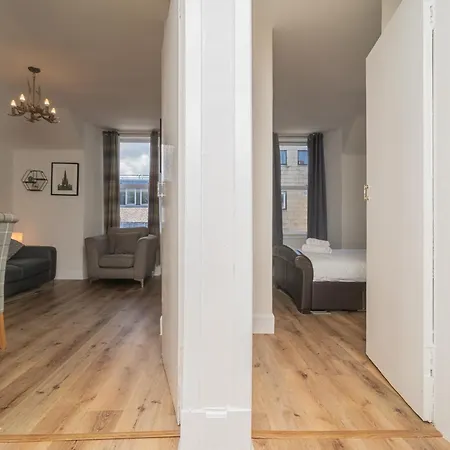 Appartamento Cosy Flat In Historic Old Town - Pass The Keys
