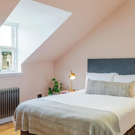 Apartment Dragon Luxury Serviced At Alva Street Edinburgh