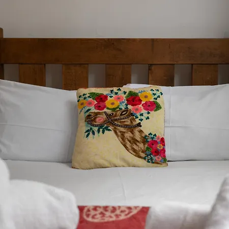 Апартаменты Portobello Charming Seaside 3-br *