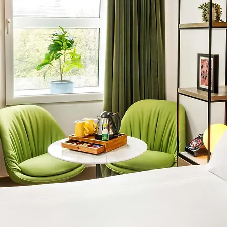 Hotel Ibis Styles St Andrew Square Edinburgh