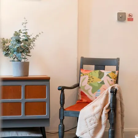 Cozy With Character Logie Main Door Flat אדינבורו