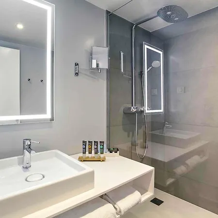 Szálloda Novotel Centre 4*