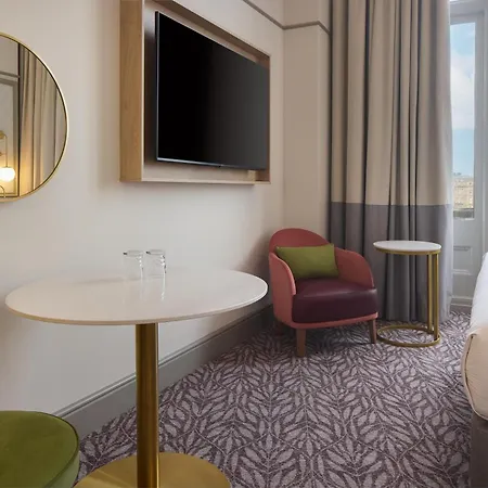 Hilton Carlton
