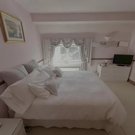 Carmichael Bed and breakfast