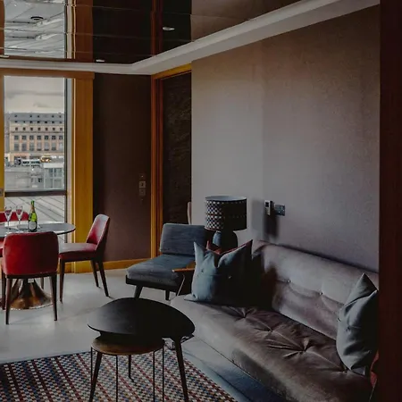 Market Street Hotel