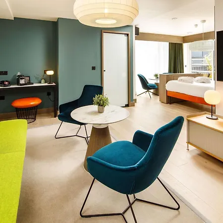 Ibis Styles St Andrew Square Edimburgo