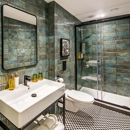 Ibis Styles St Andrew Square Hotel Edimburgo