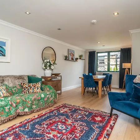 A Beautiful Mews House In A Centre * Edimburgo