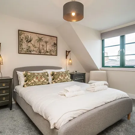 A Beautiful Mews House In A Centre Сasa de vacaciones *