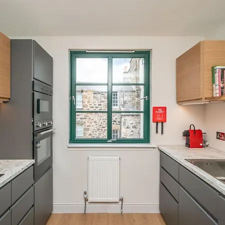 A Beautiful Mews House In A Centre Сasa de vacaciones Edimburgo
