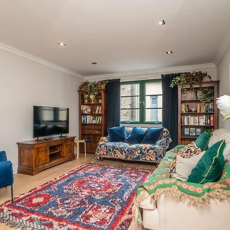 A Beautiful Mews House In A Centre Сasa de vacaciones