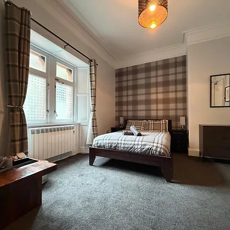 Belford Hostal *